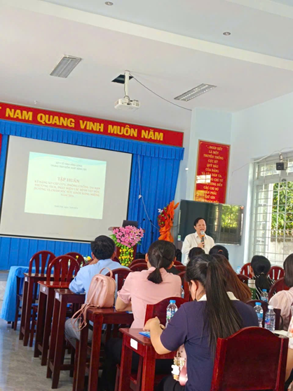Trang bị kỹ năng sơ cấp cứu phòng chống tai nạn thương tích và chăm sóc sức khỏe học đường tại xã Bình Phú